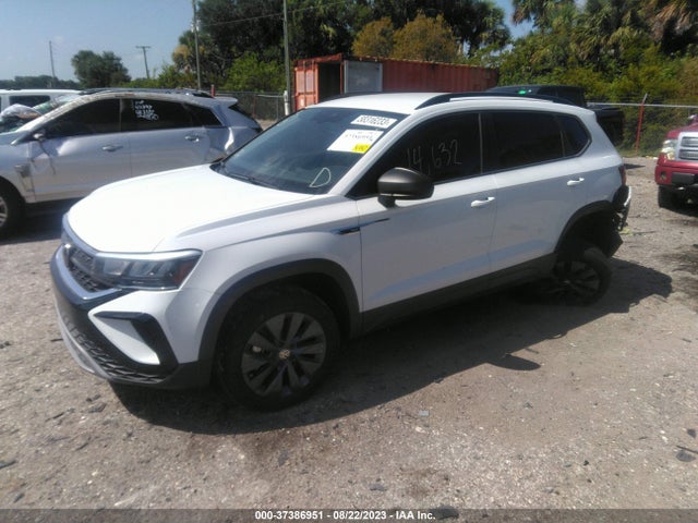 3VVDX7B23NM008040 Volkswagen TAOS S