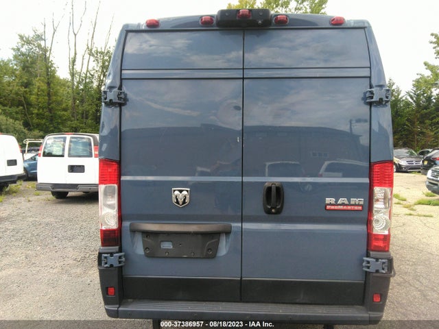3C6URVJG2KE548521 RAM Promaster Cargo Van