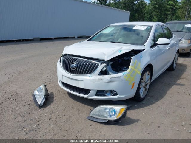 1G4PP5SKXE4132717 Buick Verano