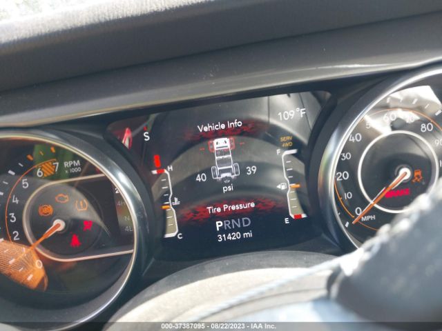 1C4HJXEN7NW120153 Jeep Wrangler Unlimited Sahara