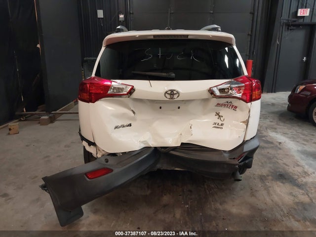 2015 TOYOTA RAV4 XLE VIN: JTMRFREV0FJ037194
