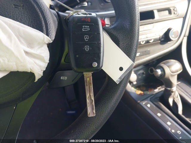 KIA Optima Lx 2014 5XXGM4A78EG330707 Image 11
