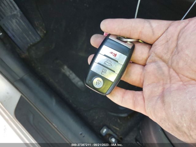 KNAFZ4A84E5071396 KIA FORTE EX