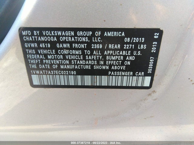 1VWAT7A37EC022190 Volkswagen Passat Wolfsburg Ed