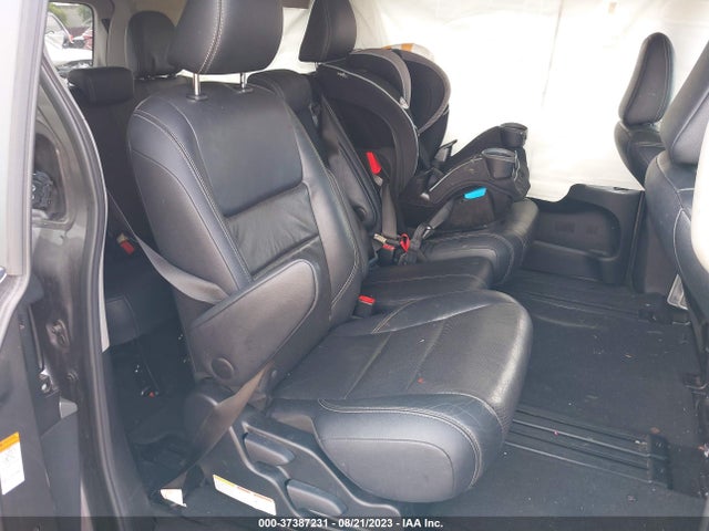 Toyota SIENNA SE 2017 5TDXZ3DC9HS847814 Image 8