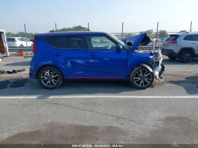 KNDJ63AU9N7805385 KIA Soul Gt-line