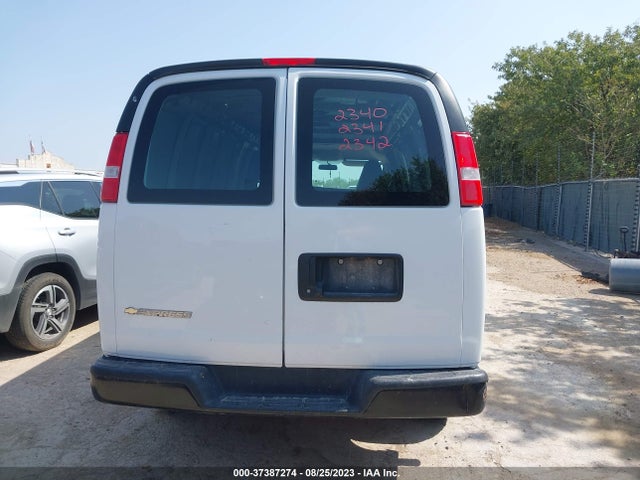Chevrolet EXPRESS CARGO VAN 2021 1GCWGBFP0M1258234 Image 16