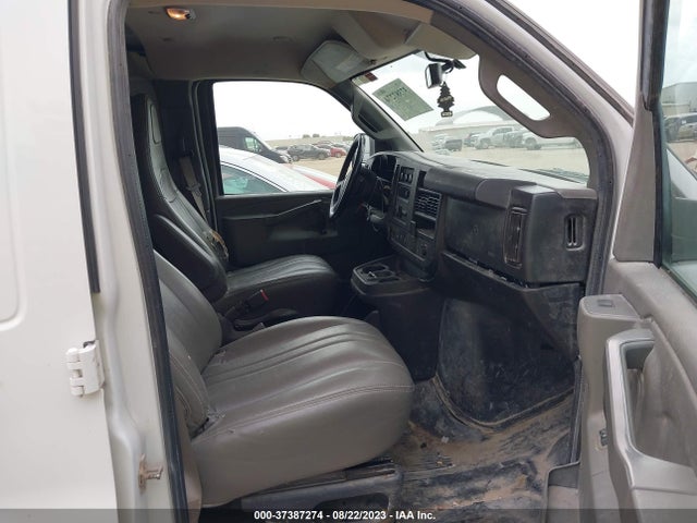 Chevrolet EXPRESS CARGO VAN 2021 1GCWGBFP0M1258234 Image 5