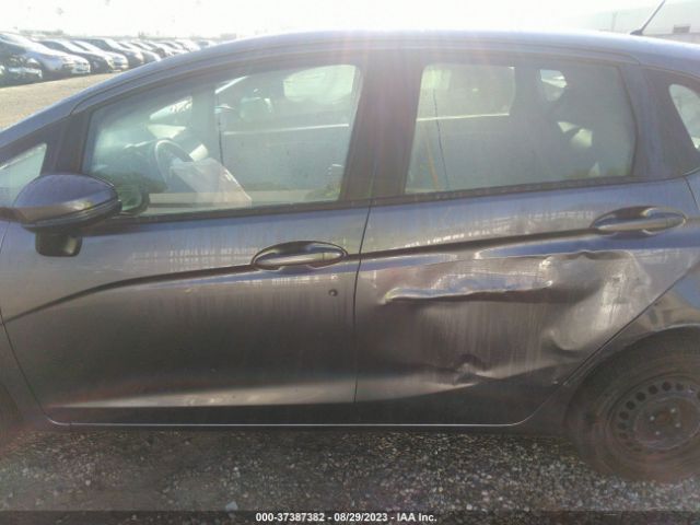 JHMGK5H55HS015095 Honda FIT LX