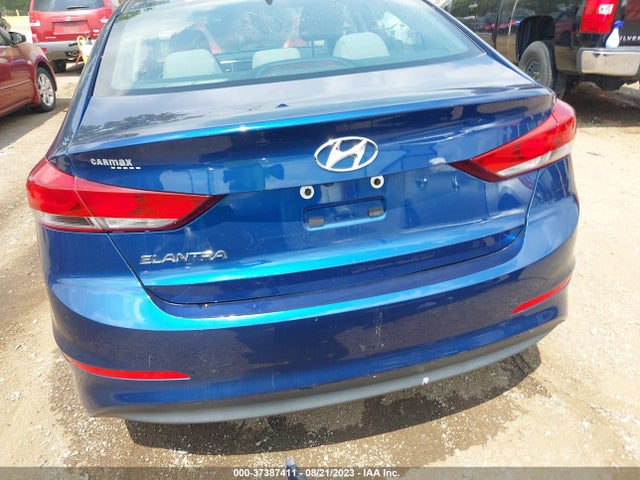 2017 HYUNDAI ELANTRA SE VIN: 5NPD84LF2HH183823