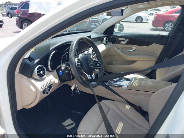 55SWF8DB6KU295076 Mercedes-Benz C-class C 300