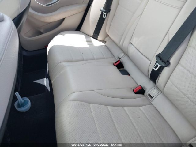 55SWF8DB6KU295076 Mercedes-Benz C-class C 300