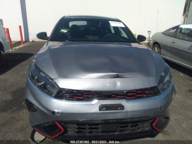 3KPF54AD6PE666897 KIA Forte Gt-line