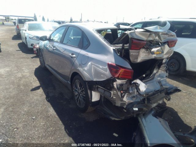 3KPF54AD6PE666897 KIA Forte Gt-line