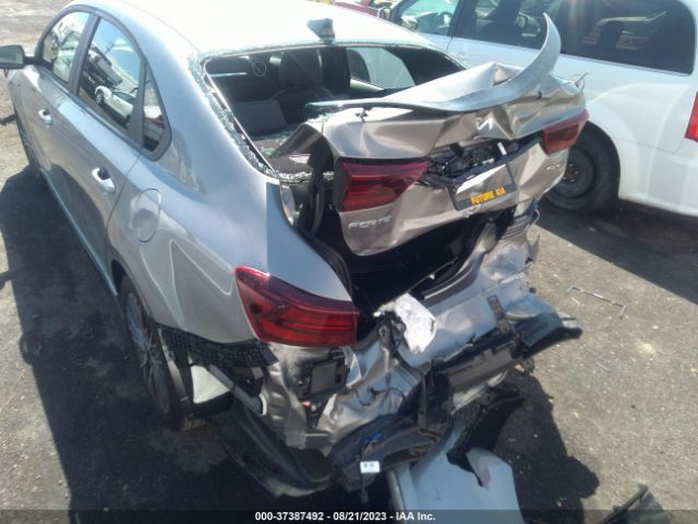 3KPF54AD6PE666897 KIA Forte Gt-line