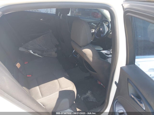 Chevrolet MALIBU LT 2018 1G1ZD5STXJF263510 Image 8