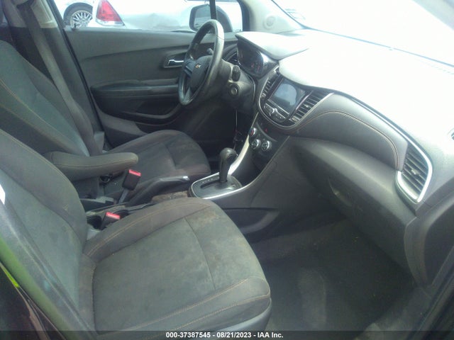 Chevrolet TRAX LS 2017 3GNCJKSB9HL178791 Image 5
