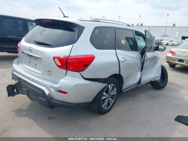 5N1DR2MM2JC625057 Nissan Pathfinder Sv