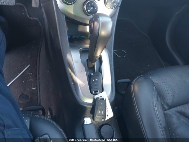 Chevrolet SONIC LTZ 2015 1G1JE6SB3F4213414 Image 3