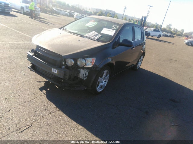 Chevrolet SONIC LTZ 2015 1G1JE6SB3F4213414 Image 2