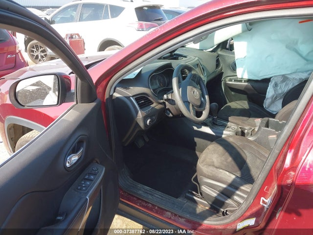 Jeep Cherokee Latitude 2019 1C4PJLCB4KD325854 Image 5