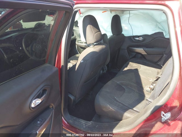 Jeep Cherokee Latitude 2019 1C4PJLCB4KD325854 Image 8