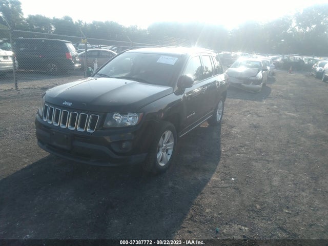 Jeep Compass Sport 2016 1C4NJDBB7GD670740 Image 2