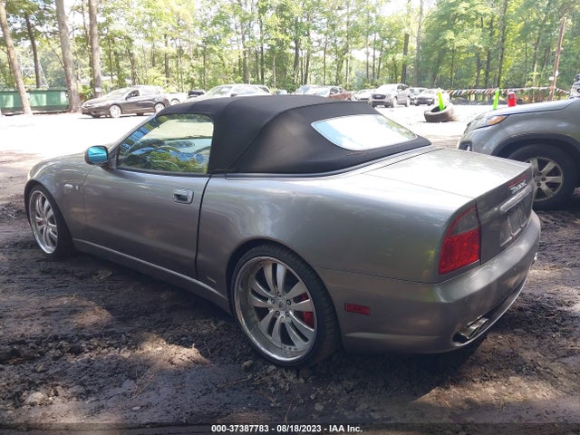 2004 MASERATI SPYDER GT/CAMBIOCORSA VIN: ZAMBB18A140011743