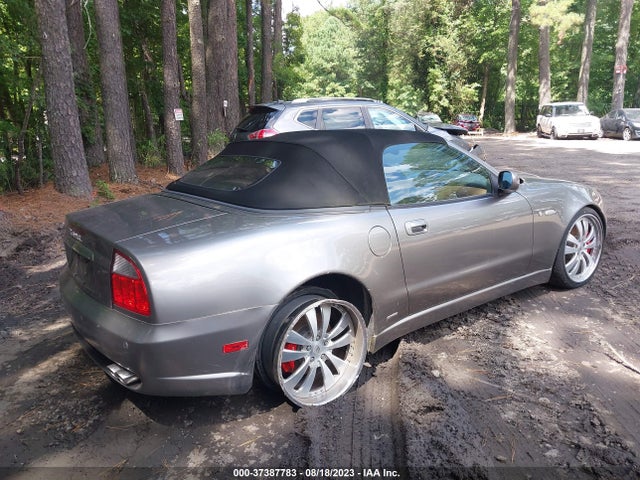 2004 MASERATI SPYDER GT/CAMBIOCORSA VIN: ZAMBB18A140011743