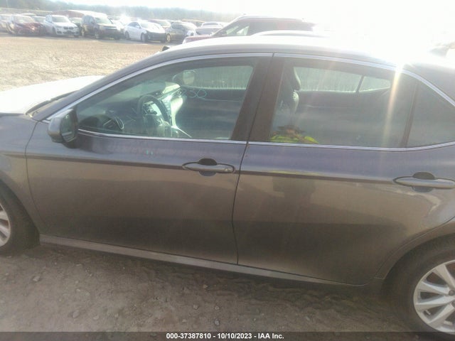 Toyota CAMRY LE 2020 4T1C11AKXLU953386 Image 13
