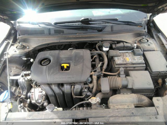 3KPF24AD3ME362186 KIA Forte Lxs