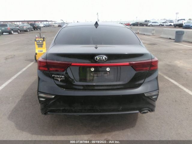 3KPF24AD3ME362186 KIA Forte Lxs