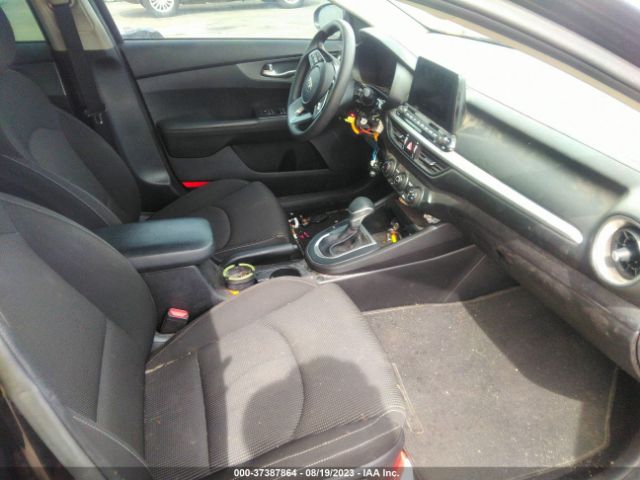 3KPF24AD3ME362186 KIA Forte Lxs