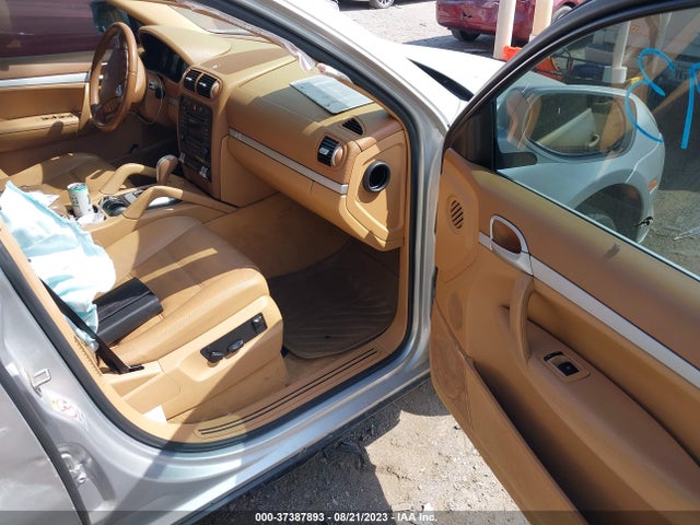 2009 PORSCHE CAYENNE WP1AA29P69LA01127 Photo 4