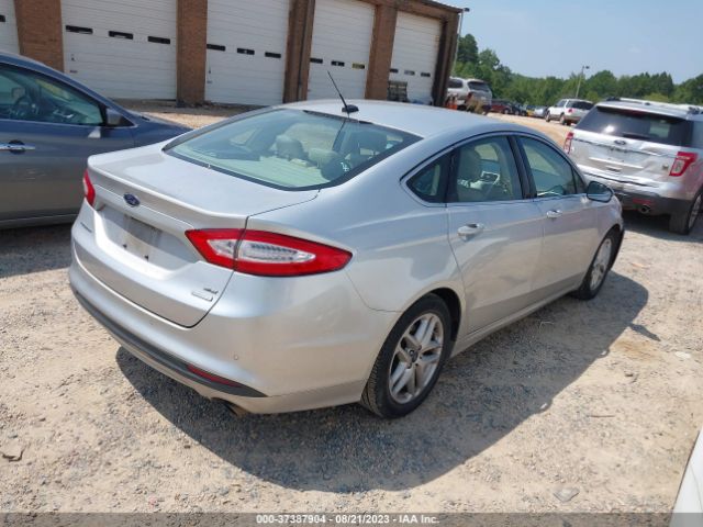 1FA6P0HD2F5129453 Ford FUSION SE
