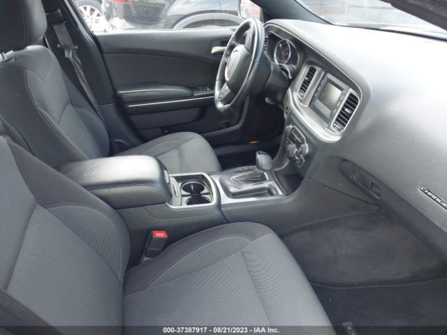 2C3CDXBG4FH777245 Dodge Charger Se