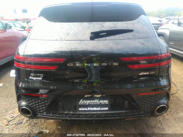 Genesis Gv70 3.5t Sport 2023 KMUMCDTC0PU115767 Image 17