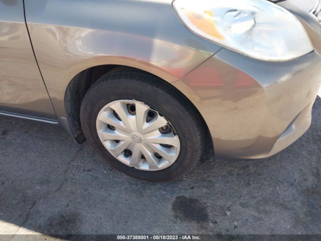 3N1CN7AP5EK440852 Nissan VERSA SV