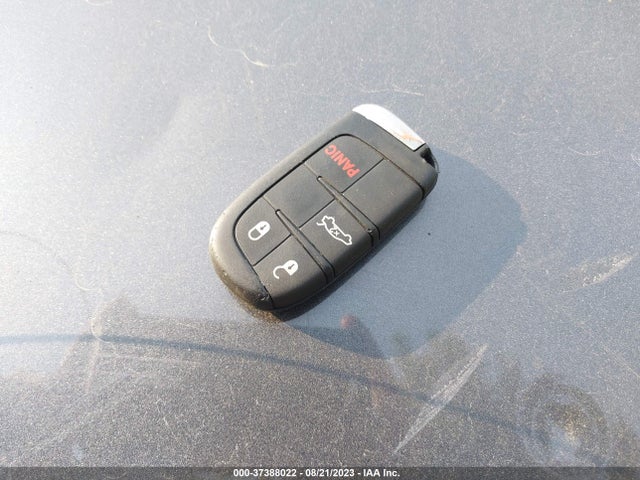 1C3CCCAB9FN617211 Chrysler 200 Limited