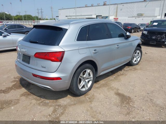 WA1BNBFY7J2160301 Audi Q5 Premium Plus