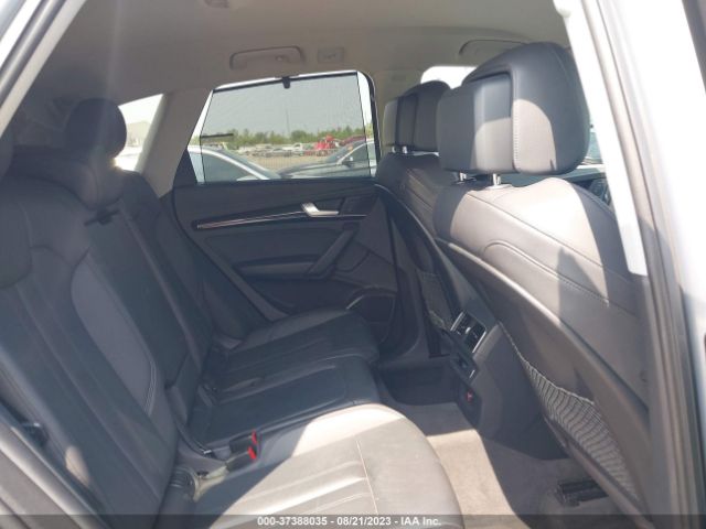 WA1BNBFY7J2160301 Audi Q5 Premium Plus