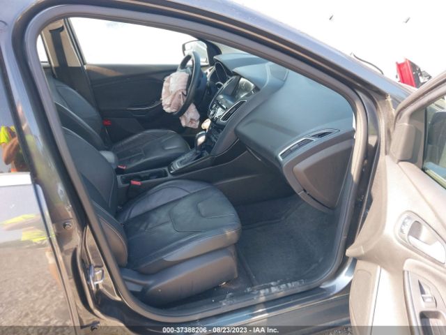 1FADP3N23GL328326 Ford Focus Titanium