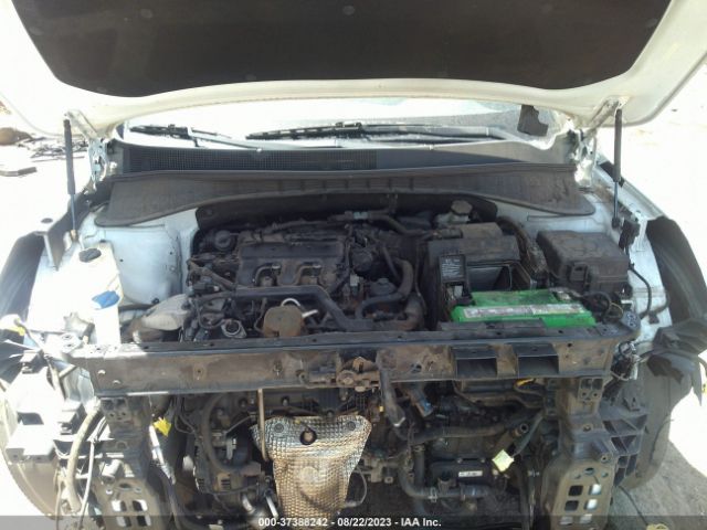 5XYPG4A59GG031022 KIA SORENTO LX