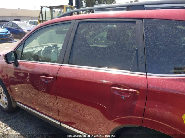 JF2SJAWC6HH571018 Subaru Forester Touring