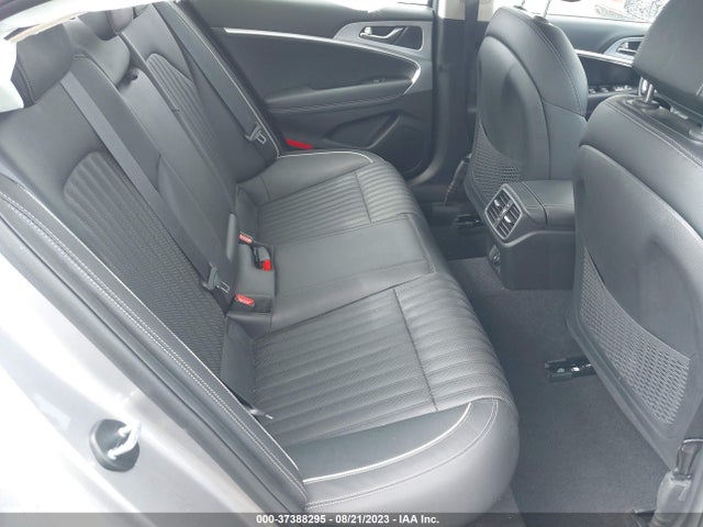 Genesis G70 3.3t 2021 KMTG74LE8MU066319 Image 8