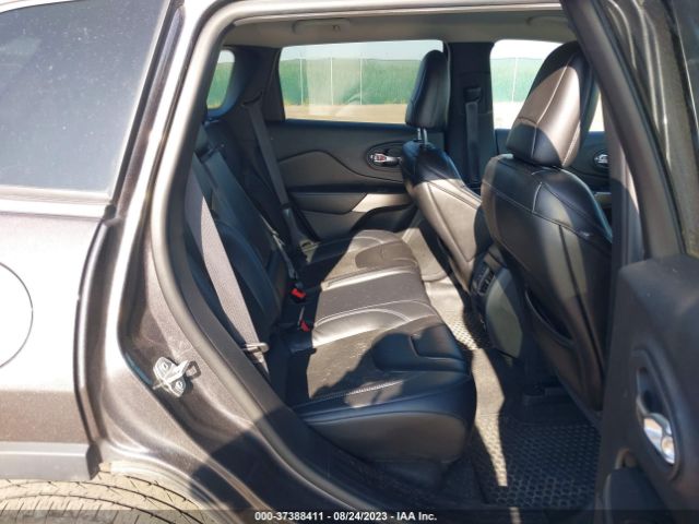 1C4PJMLX8KD432018 Jeep Cherokee Latitude Plus