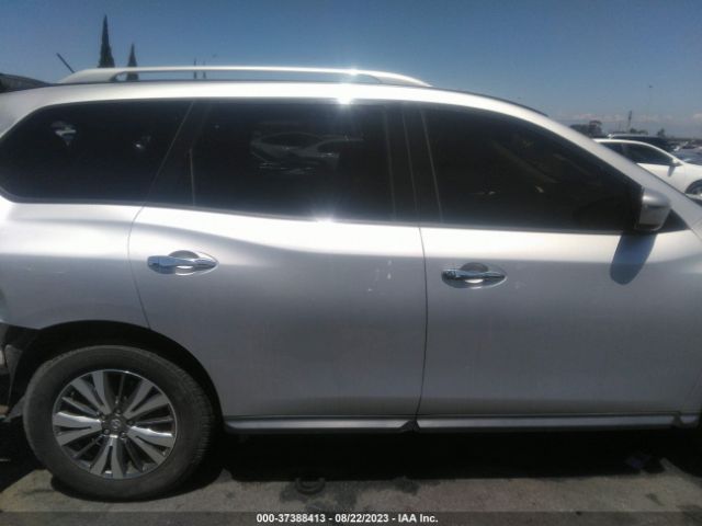5N1DR2MM6JC643531 Nissan Pathfinder Sv