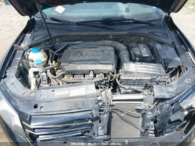 1VWAS7A37FC067246 Volkswagen Passat 1.8t Wolfsburg Ed