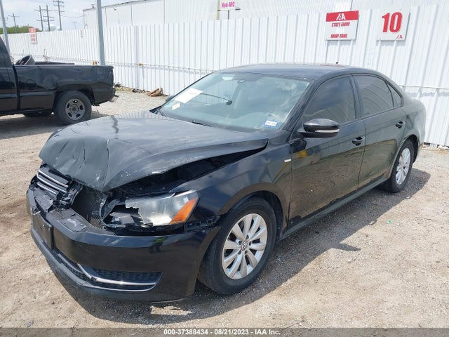1VWAS7A37FC067246 Volkswagen Passat 1.8t Wolfsburg Ed