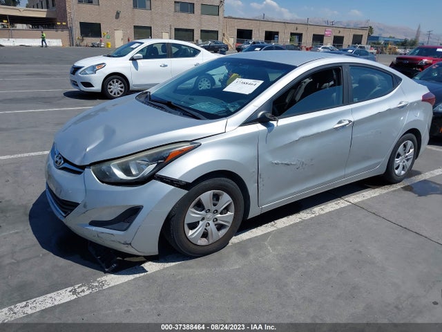 Hyundai ELANTRA SE 2016 5NPDH4AE9GH703654 Image 2